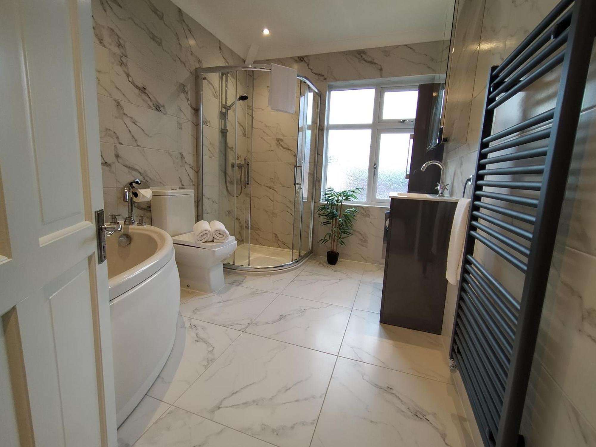 فيلا Sirius House - Sleeps 7, Driveway, Garden كرو المظهر الخارجي الصورة