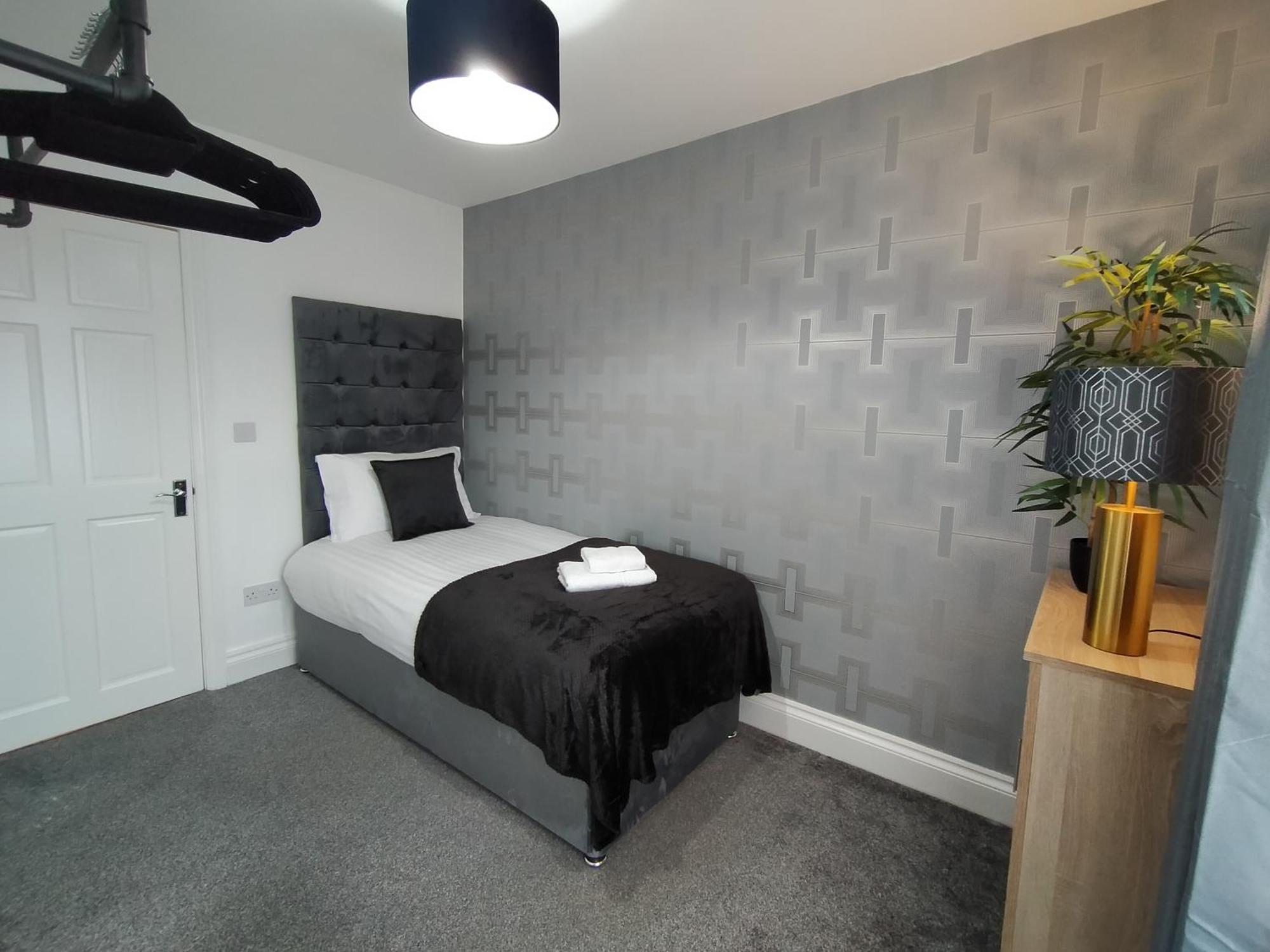 فيلا Sirius House - Sleeps 7, Driveway, Garden كرو المظهر الخارجي الصورة